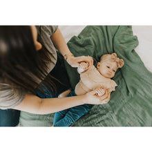 Load image into Gallery viewer, Deluxe Muslin Quilt - Sage