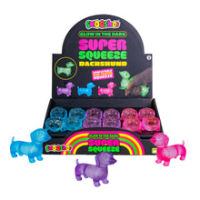 Load image into Gallery viewer, Smoosho’s Super Squeeze Dachshund