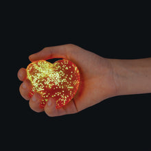 Load image into Gallery viewer, Smoosho’s Super Squeeze Glow in the Dark Heart