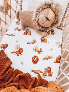 Snuggle Hunny Lion | Bassinet Sheet / Change Pad Cover