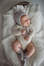 Load image into Gallery viewer, Snuggle Hunny Grey Merino Wool Bonnet &amp; Booties