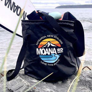 MOANA ROAD ADVENTURE BUCKET - THE RAGLAN BLACK