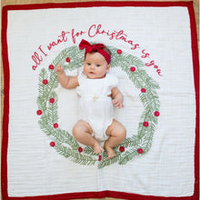 Load image into Gallery viewer, Christmas Quilt